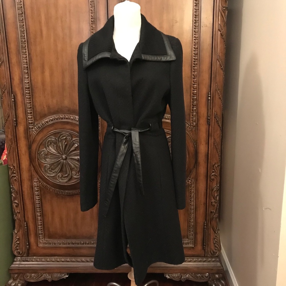 Designer Coats - Picture 3 of 4